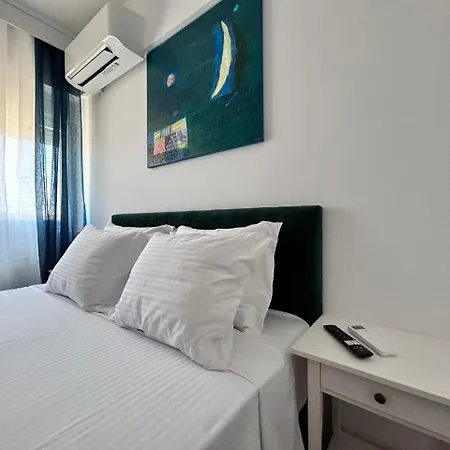 Sea Breeze III Apartment Peraia  Exterior photo