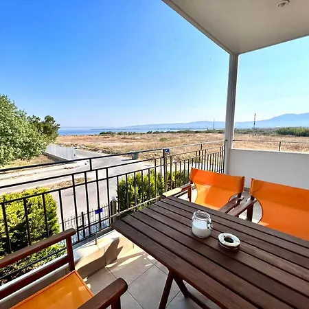 Sea Breeze III Apartment Peraia  Exterior photo